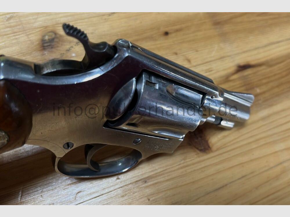 Smith & Wesson Modello 60 in acciaio inox in .38 Special SOLO AZIONE DOPPIA