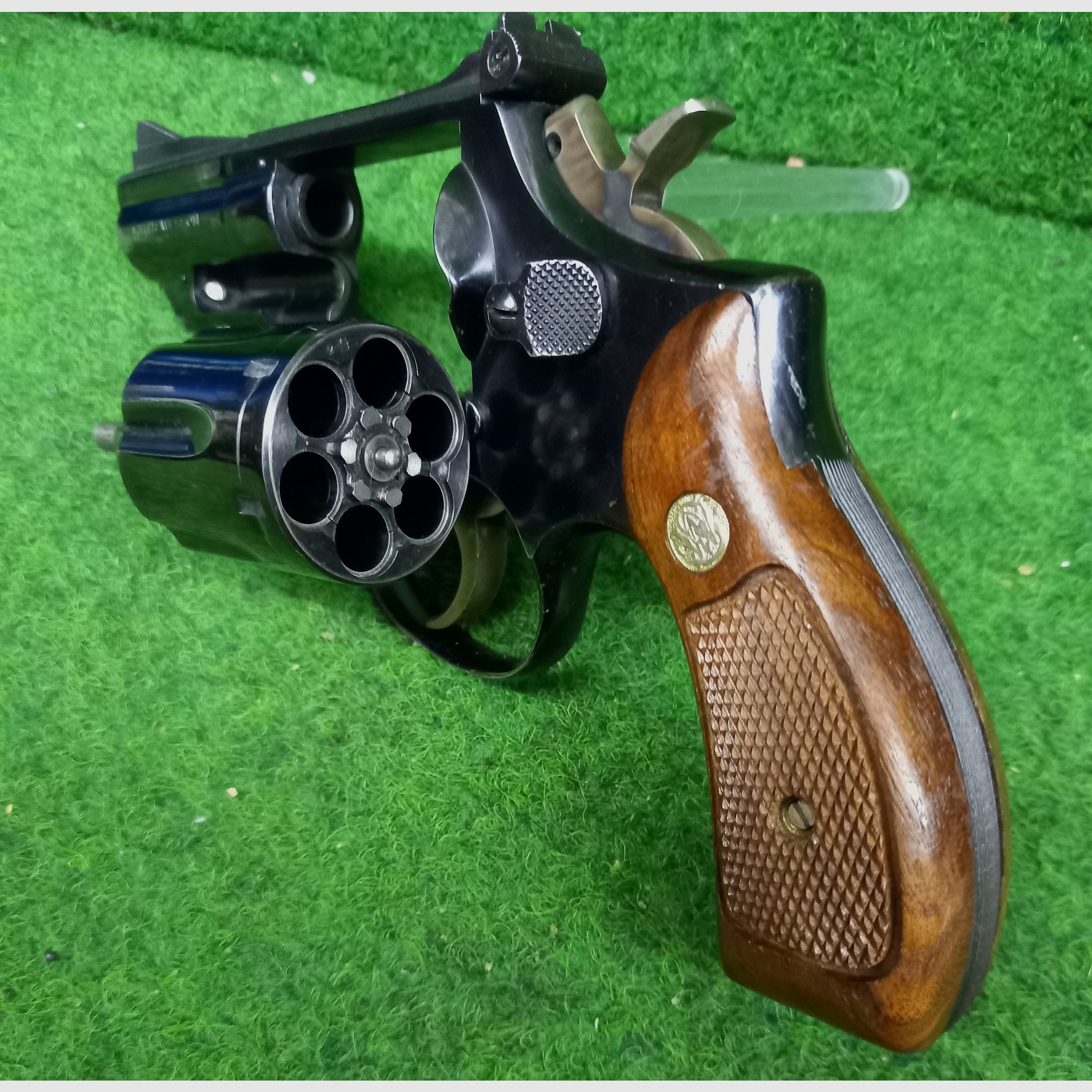 S&W Revolver Kaliber 357Mag der Hamburger Polizei. 