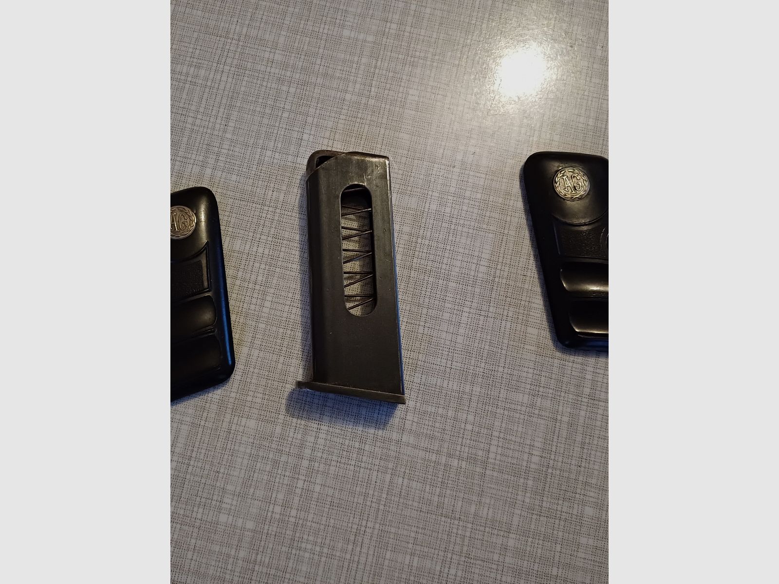 Magazyn i okładziny rękojeści do różnych pistoletów 6,35mm