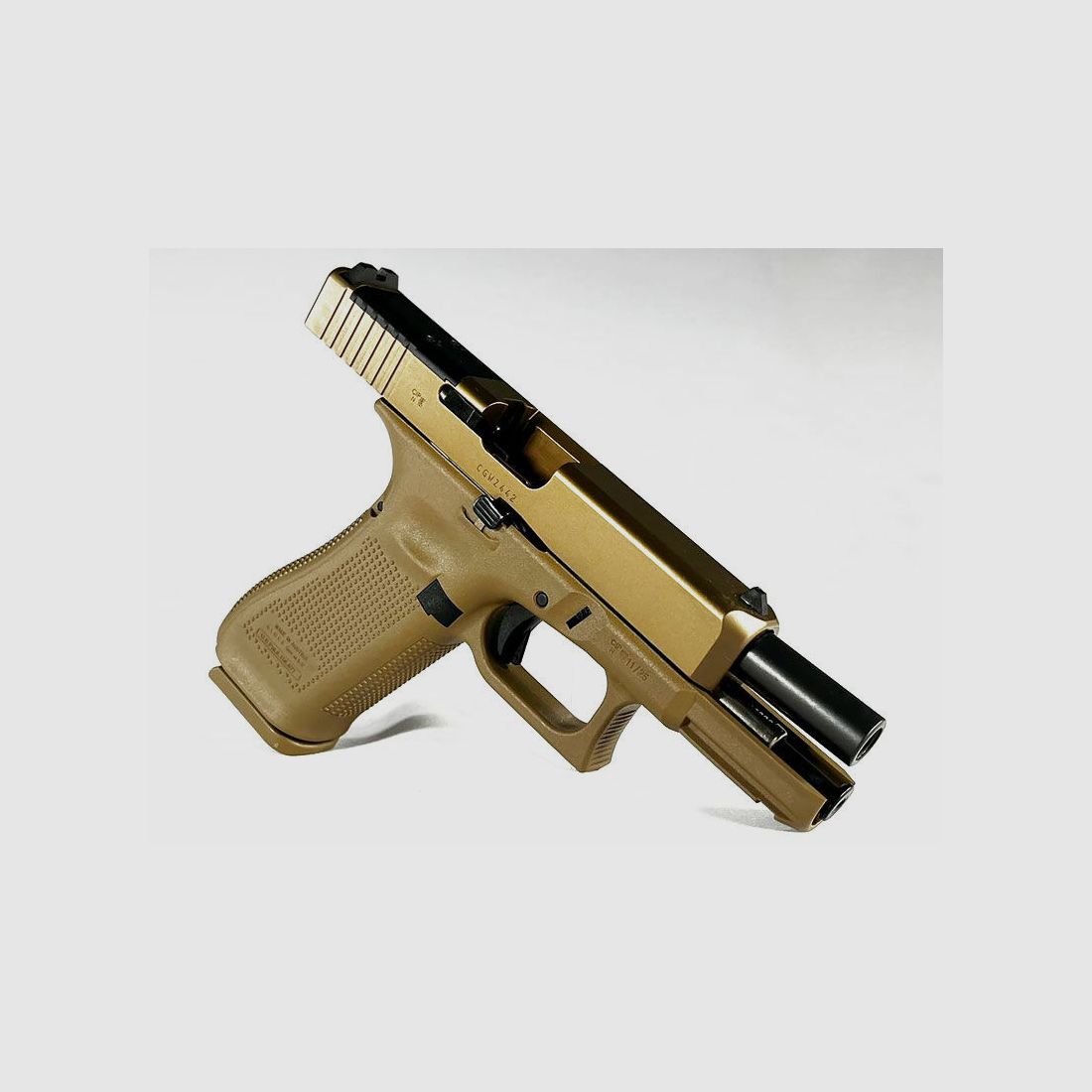 GLOCK 19X Coyote MOS, Crossover