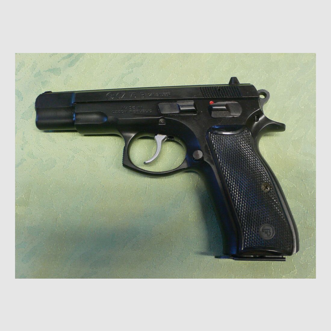 CZ Brünner CZ 75 B