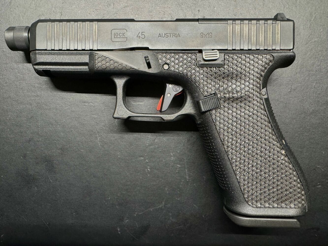 Glock 45 MOS / FS / SD Custom Peterssen Gunworks, imagen 2 de 3