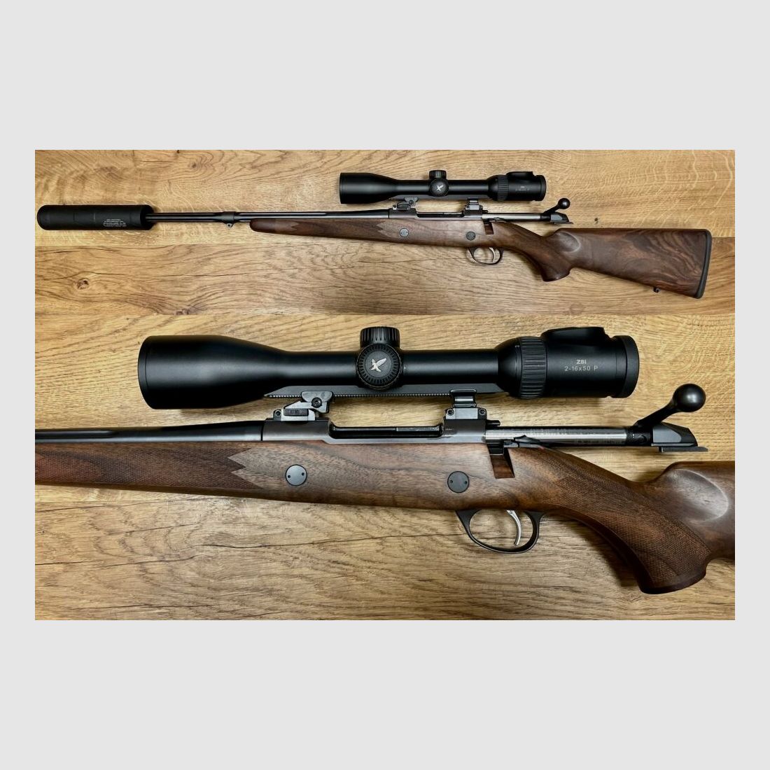 Sako mit Swarovski Z8i und Svemko 85 Grizzly Links