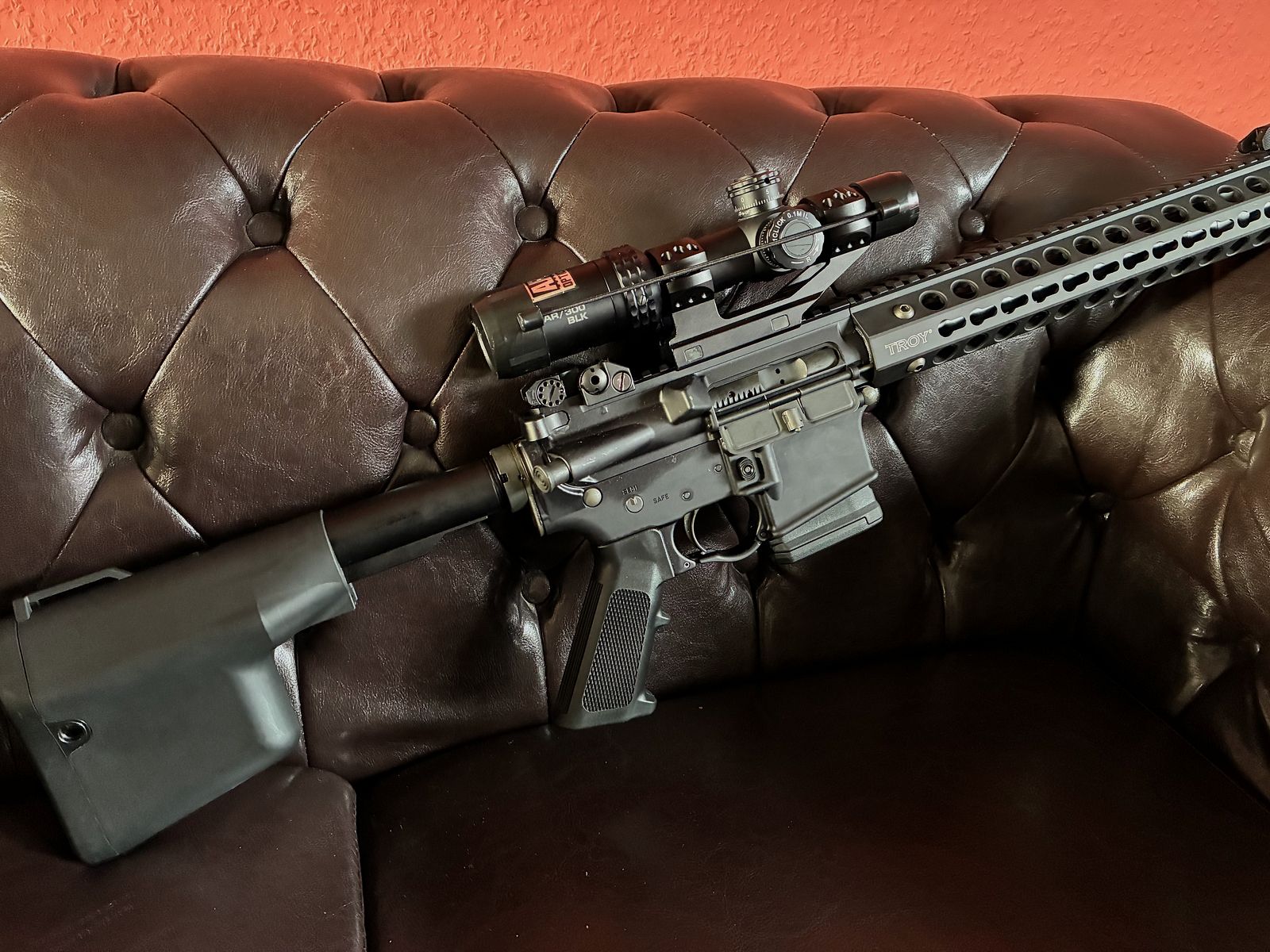 Troy Industries Carbine .223 Rem. incl. AR .300 BLK optic – minder dan 50 schoten!, afbeelding 5 van 8
