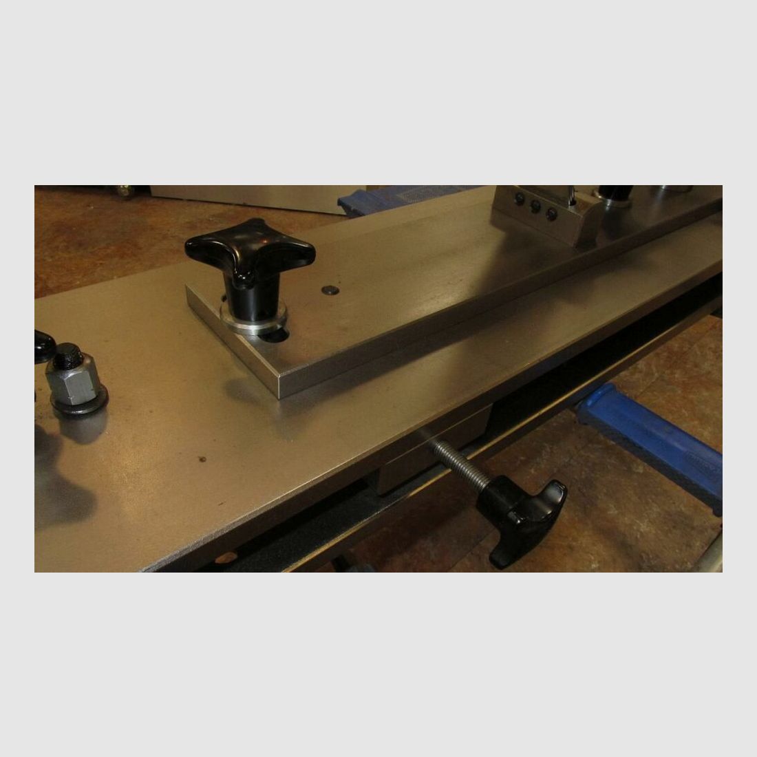 Briol stalowy stół strzelecki do testów amunicji, określanie grupy, .22 LR