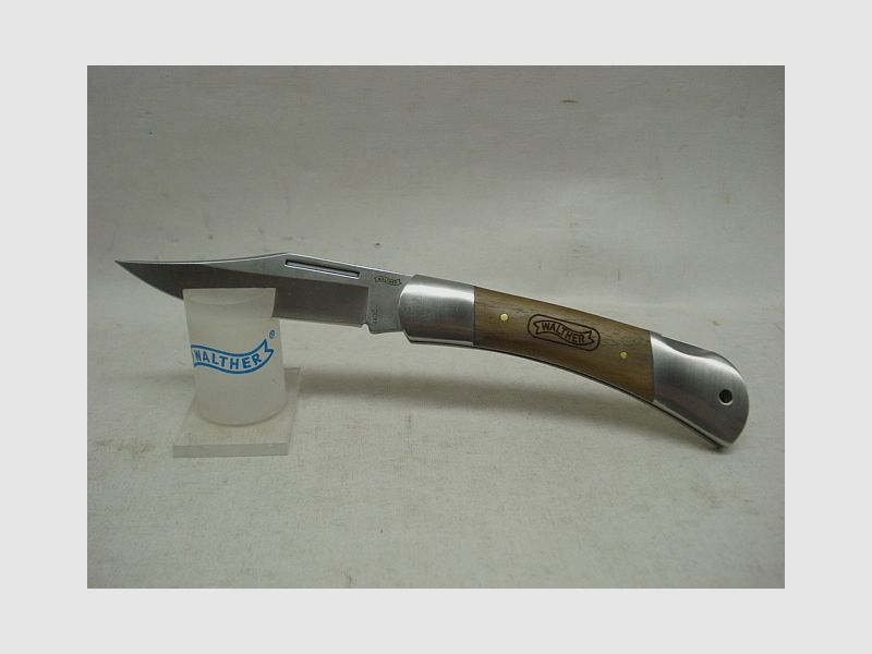 Classic Clip 2 - Klinge: 8,6 cm, Walnussholz