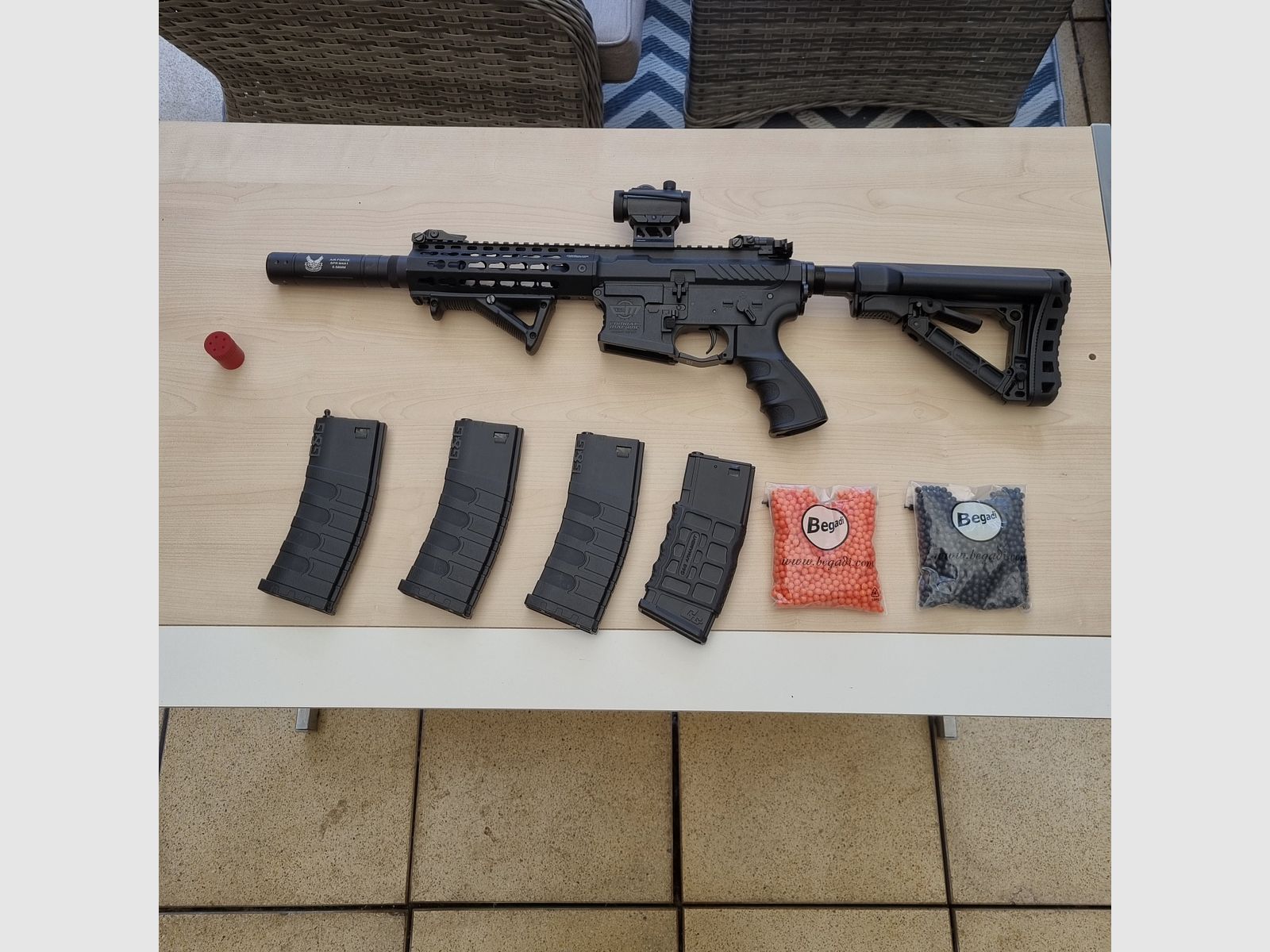 CM16 SRS Sturmgewehr mit Zubehör