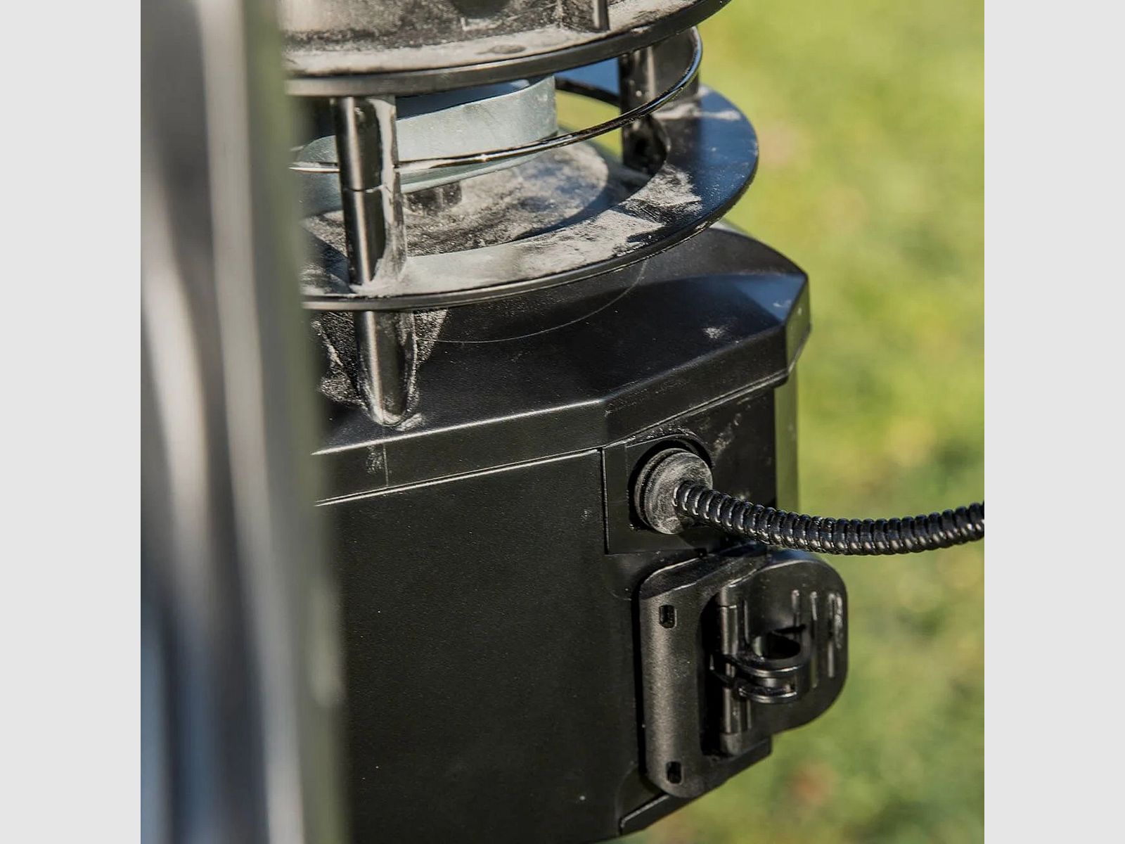 Moultrie Feeder PRO HUNTER III FEEDER KIT, image 11 of 12