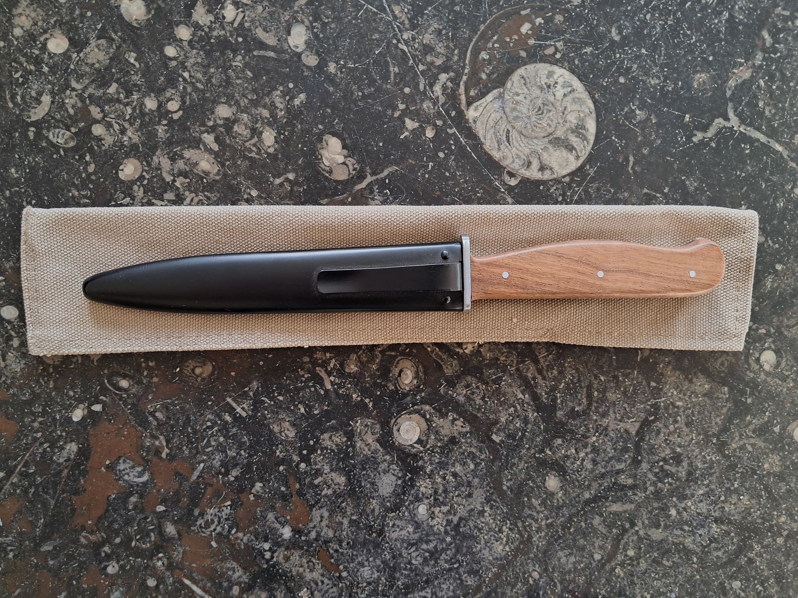 Wehrmacht infantry knife 42, trench dagger