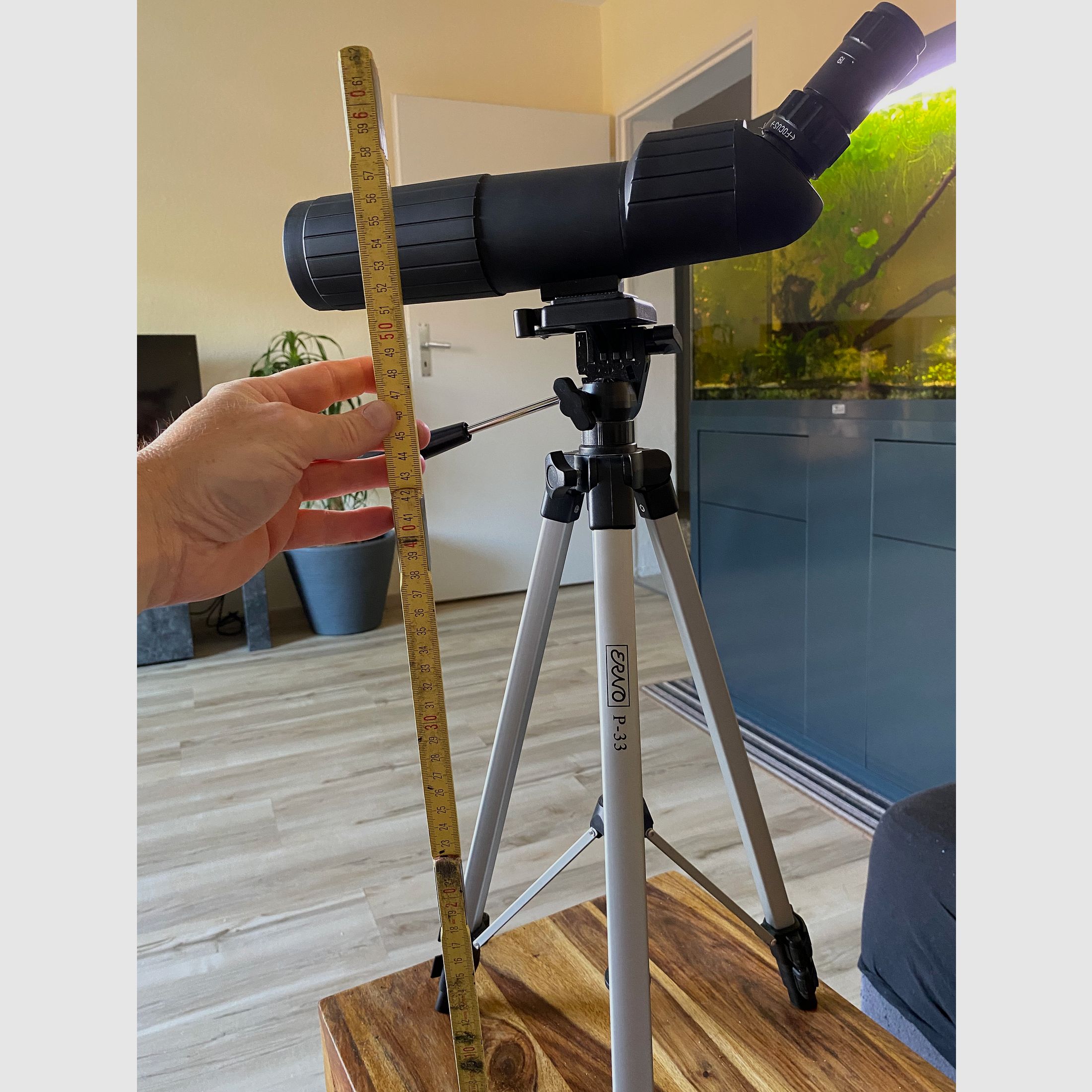 Téléscope avec trépied. Témoignage oculaire Mighty