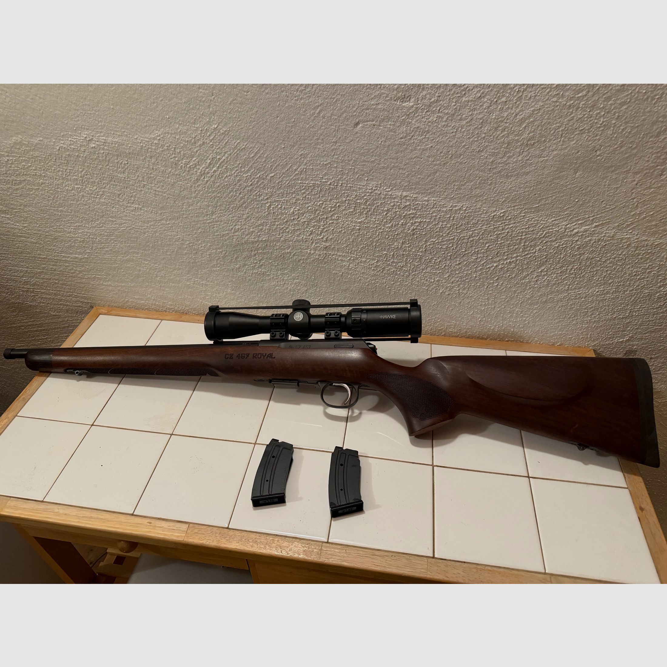 CZ 457 Royal .22 lfb - con Hawke 2-7x32 e caricatori extra