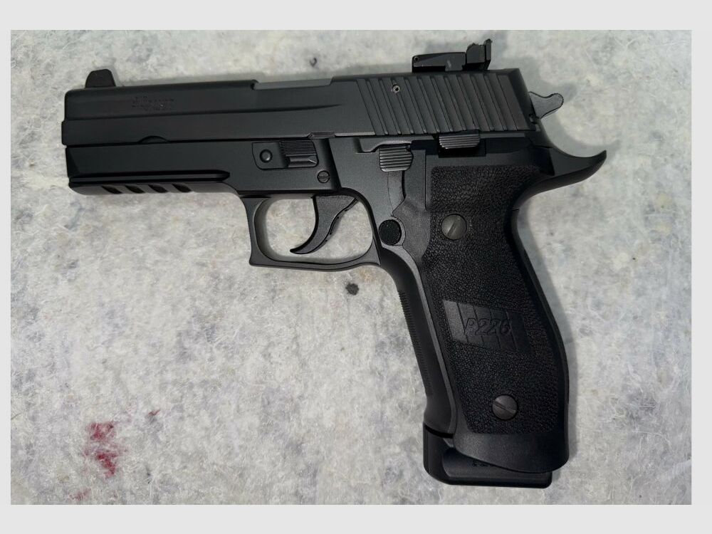 SIG Sauer P226 LDC II TacOps 9mmLuger