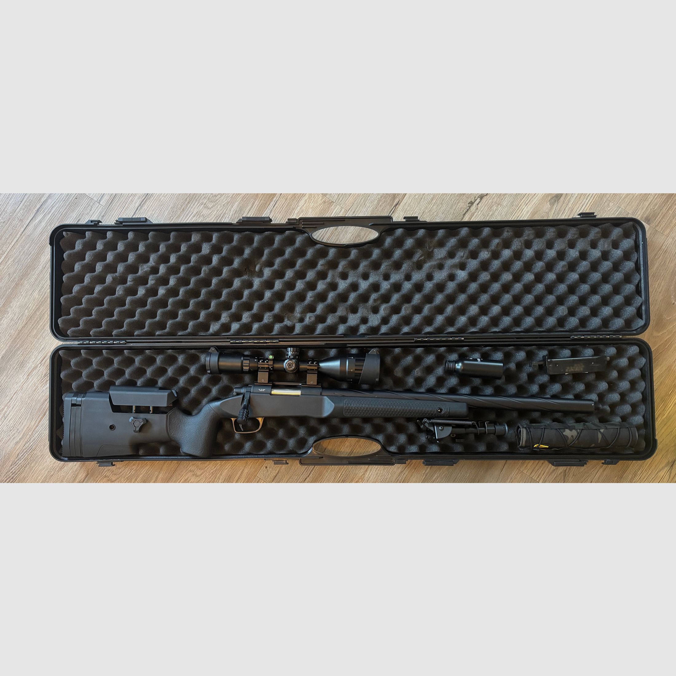 NOVRITSCH SSG-10 A2 mit allen Extras (Vitrine-Stück)