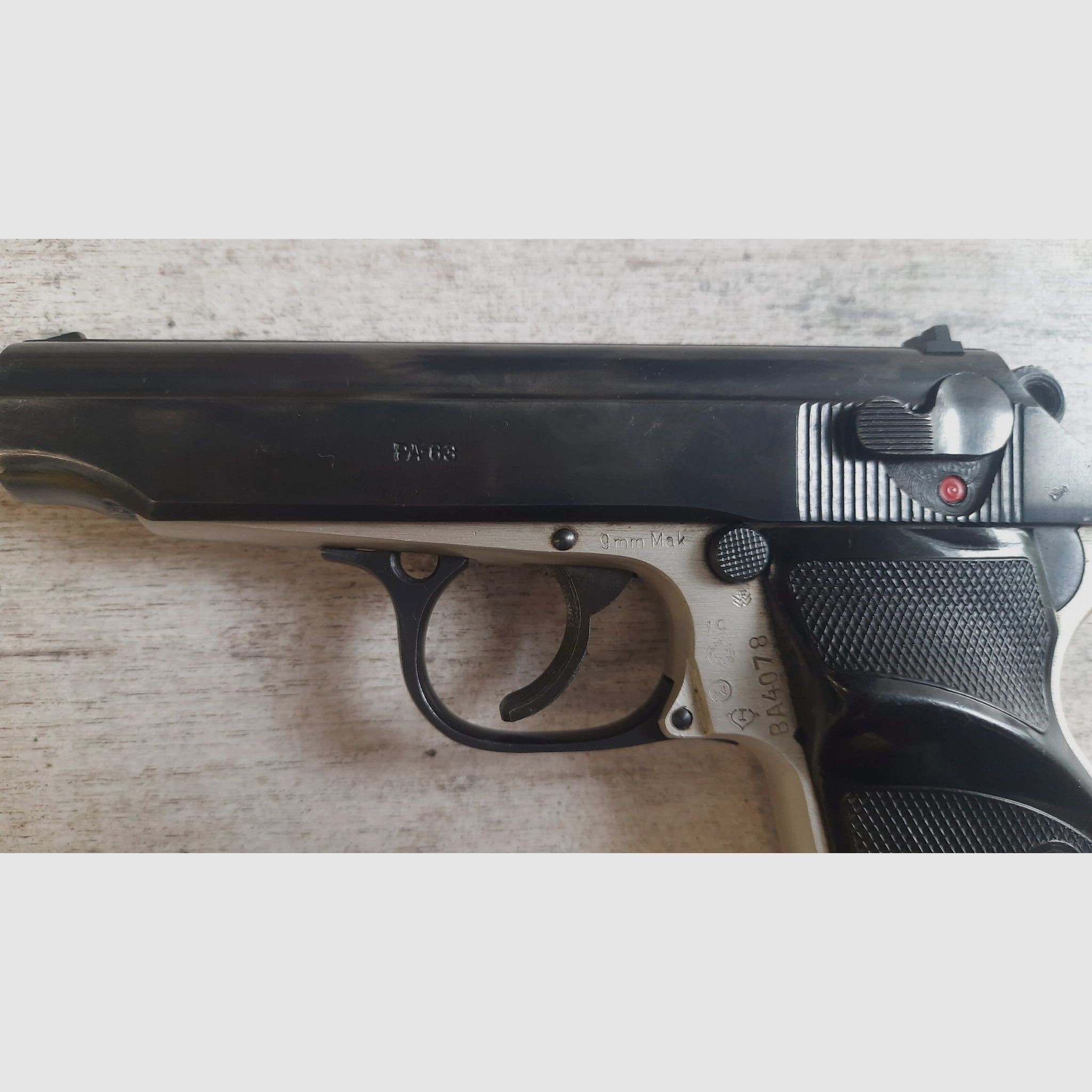 Feg PA63 Pistole Kal. 9x18, Bild 9 von 10