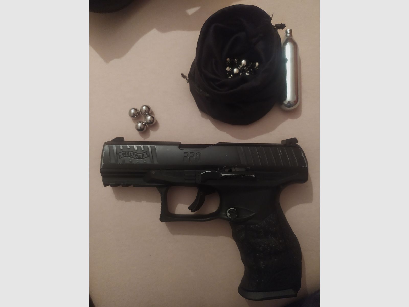 Verkaufe meine Walther PPQ cal.43