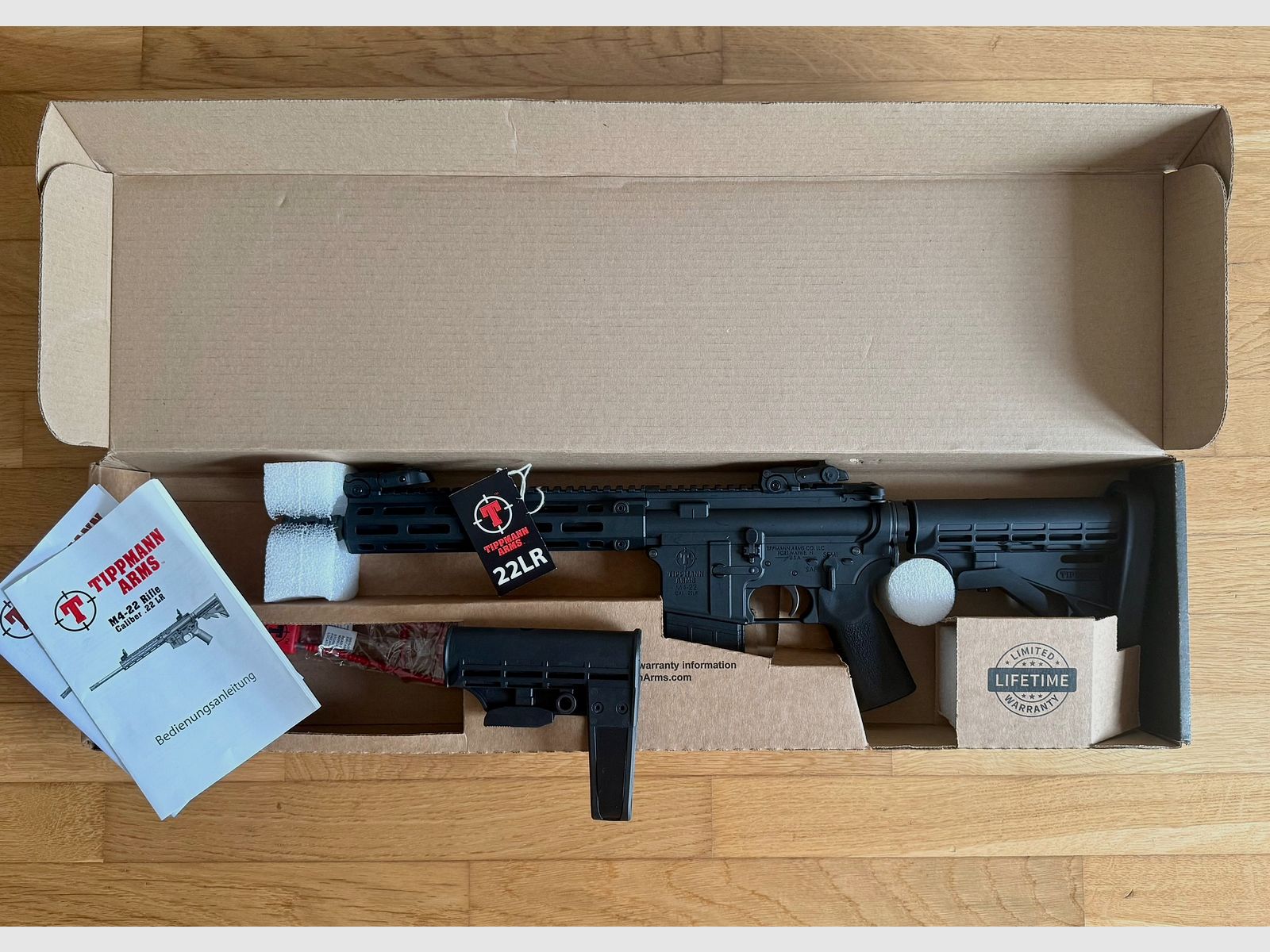 Tippmann Arms M4-22 PRO, 10.5",  in .22lfb ("beste AR in  .22lr") - neuwertig