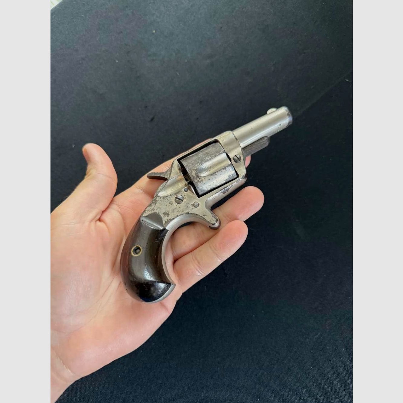 1876 - REVOLVER DE ACCIÓN SIMPLE COLT NEW LINE SEGUNDO MODELO .41 Colt