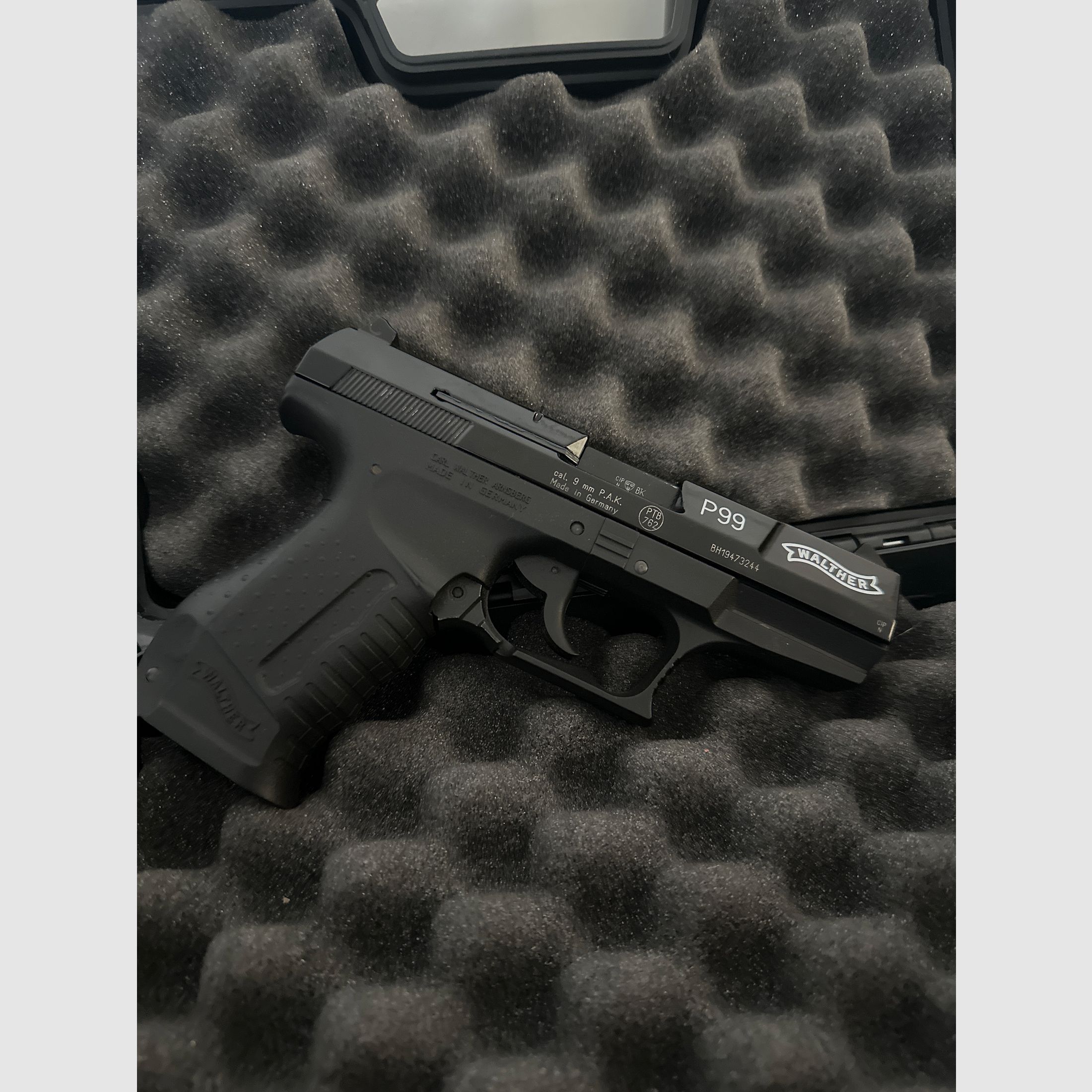 Walther P99 Spezial Edition Schreckschuss.