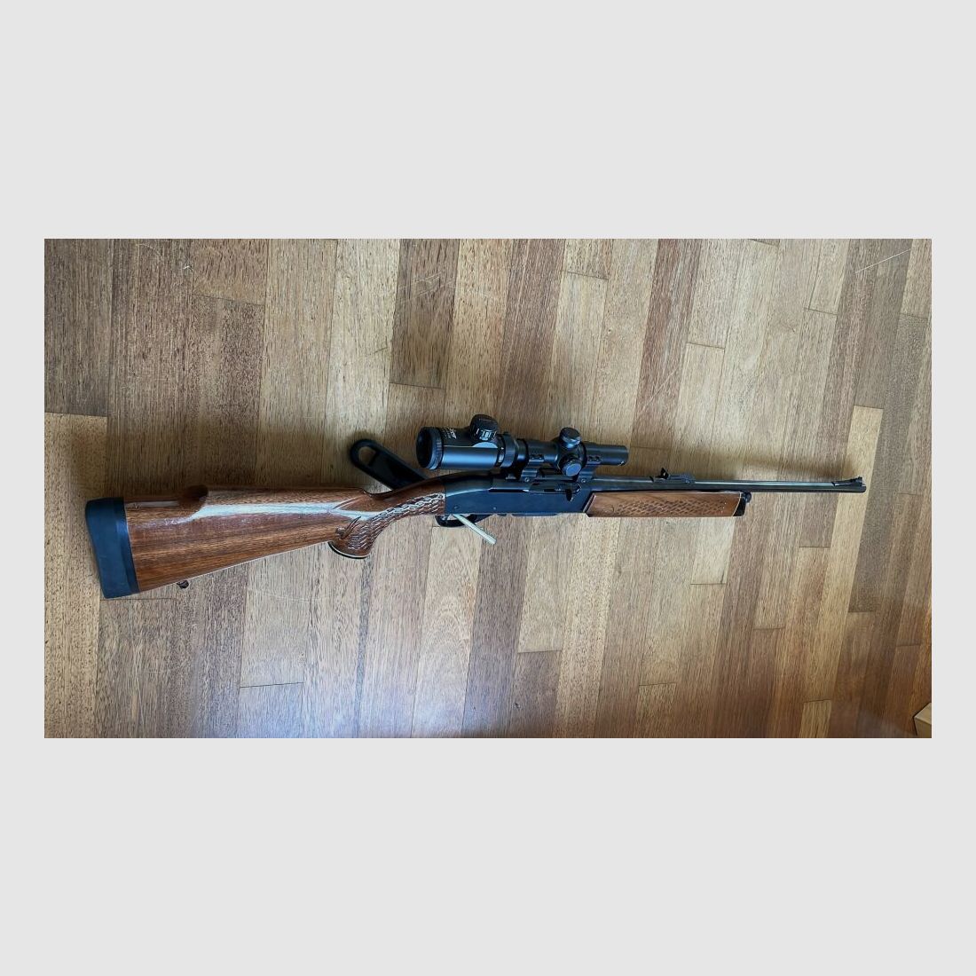 Remington 742 Woodsmaster incluso ottica Luger 1,5 - 4,5 x 2, calibro .30-06 Spri