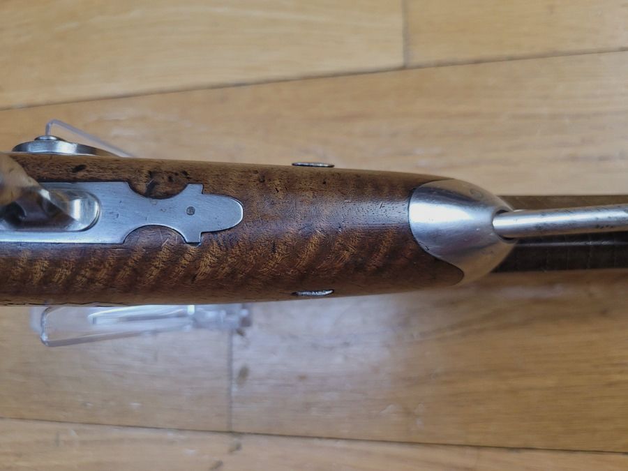 Very beautiful cavalry officer's pistol 1833 – 2nd Type – Royal Manufacture of Châtellerault – Rare and superb ribbon steel and Damascus barrel – 48 "hair" grooves in excellent condition – Original bluing at 85% – Very beautiful specimen!, image 12 of 30