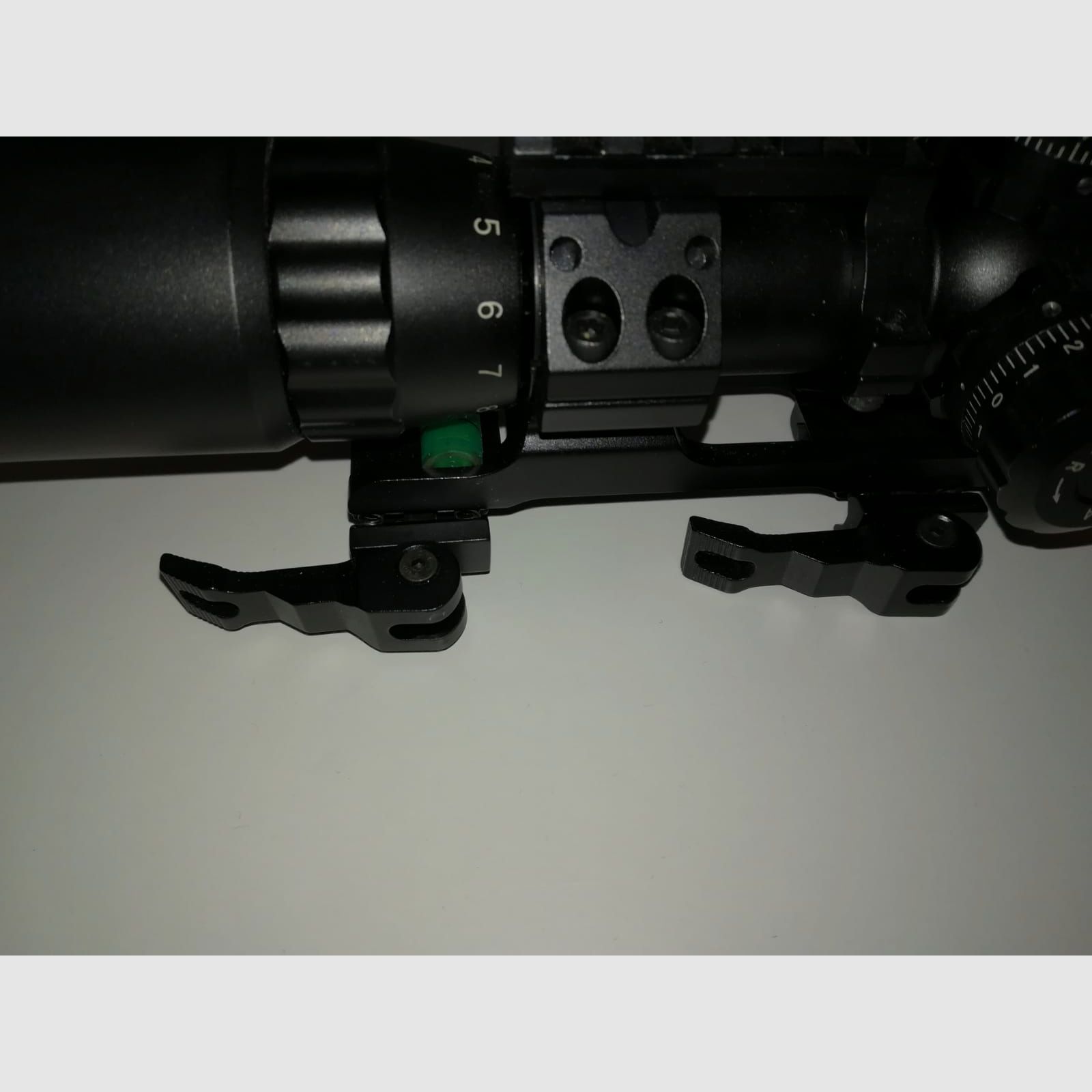 Novritsch SSG10 A1 5 Joules M220 - Complete equipment with some accessories