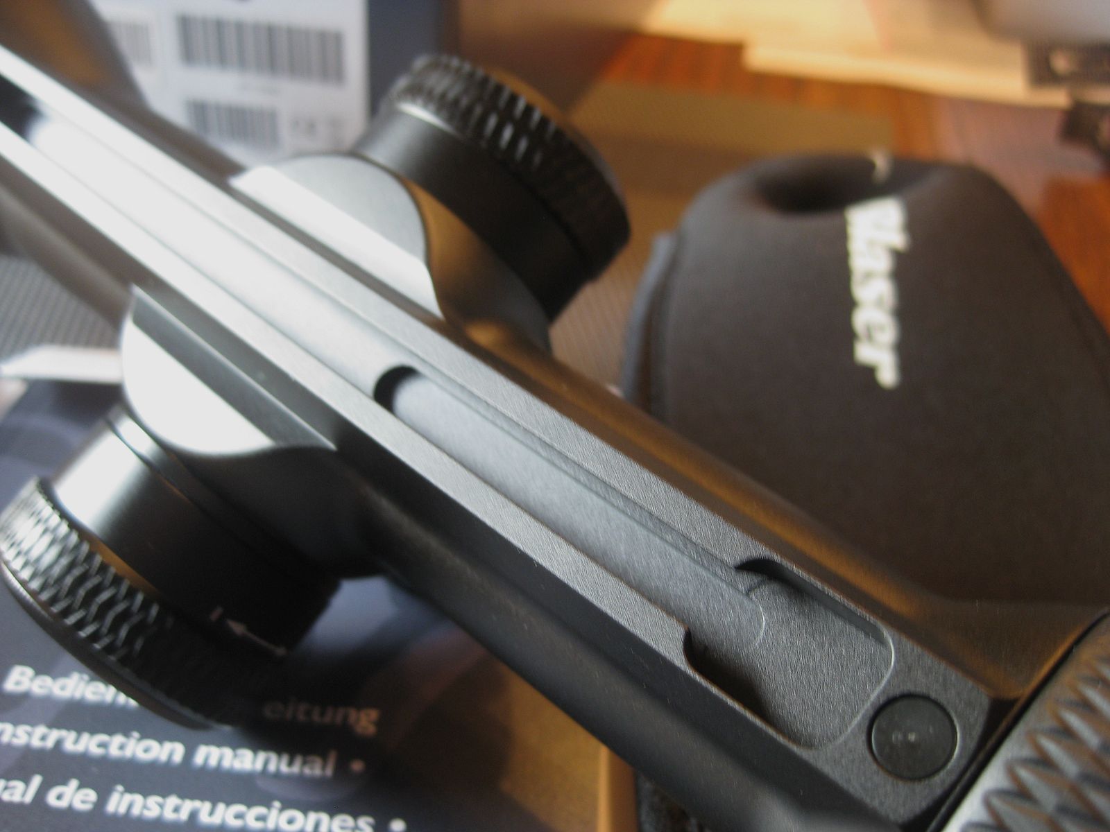 NEUES   "Made in Germany"   Blaser B2 als 2 - 12 x 50 iC S (mit ZEISS-Innenschiene) in Original-Verpackung mit sämtlichem Zubehör !! KEIN Swarovski-Leica-Schmidt&Bender-Sauer-Mauser-GPO-DDoptics