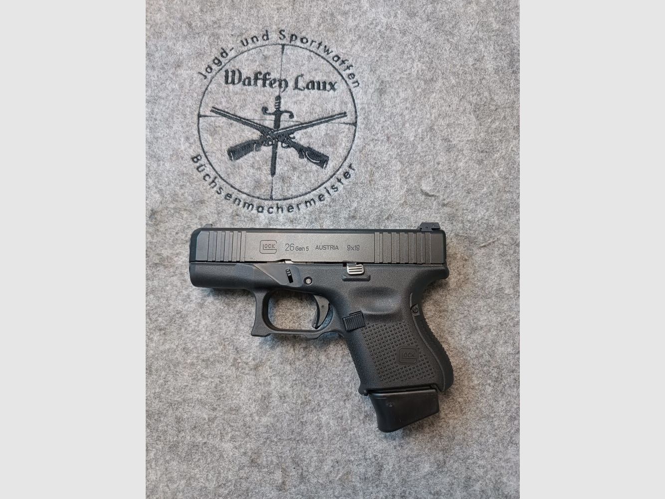 Glock Mod. 26 Gen.5 mit Custom Griffstück neuwertig!