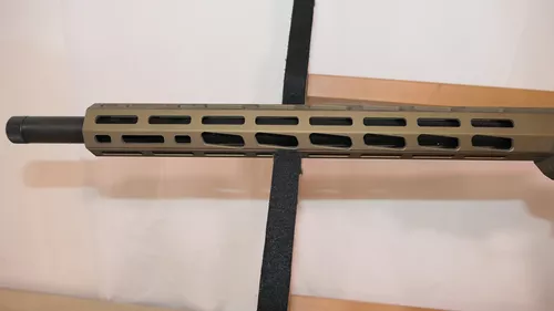 Carabina Ruger Rimfire Precision Modello Tan Cal. .22lr 2 Caricatori, immagine 8 di 13