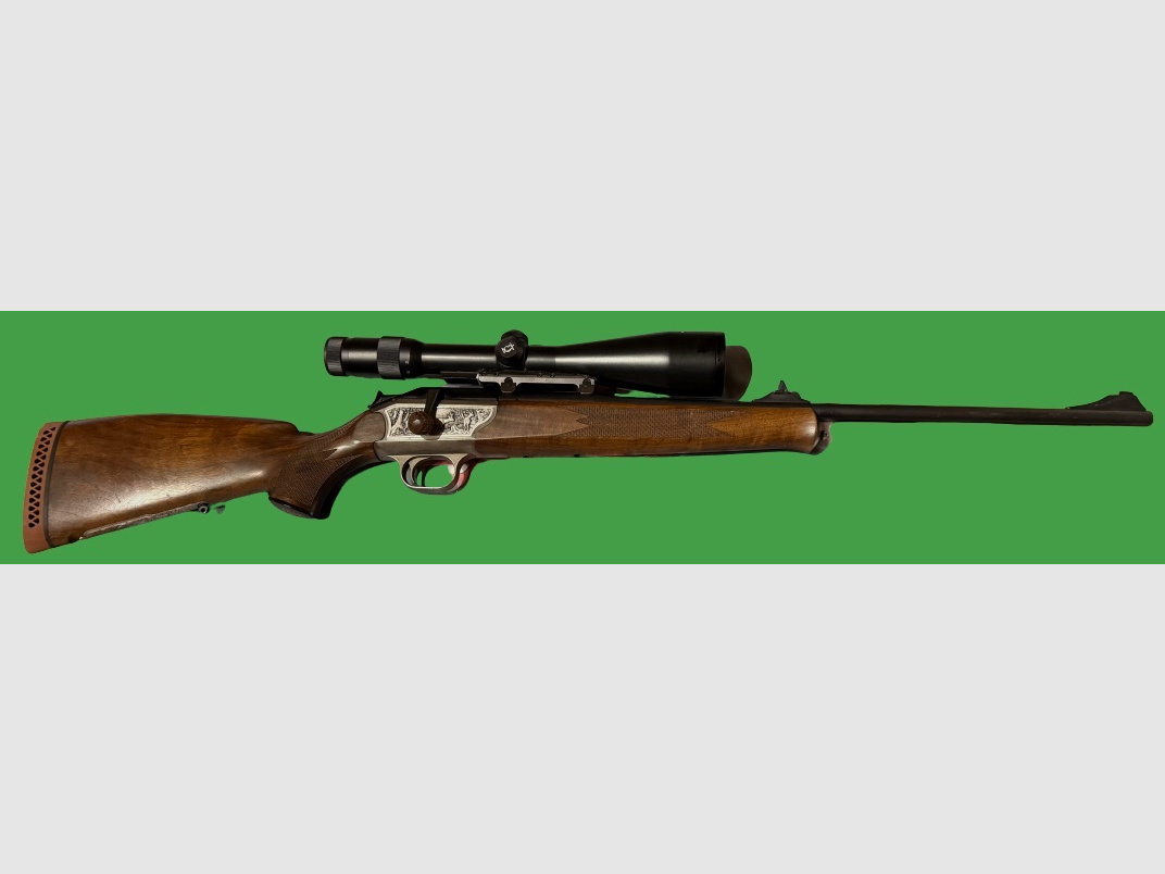 Repetidor de cerrojo Blaser R93 Luxus con visor Docter Optic 3-12 x 56 con retícula iluminada