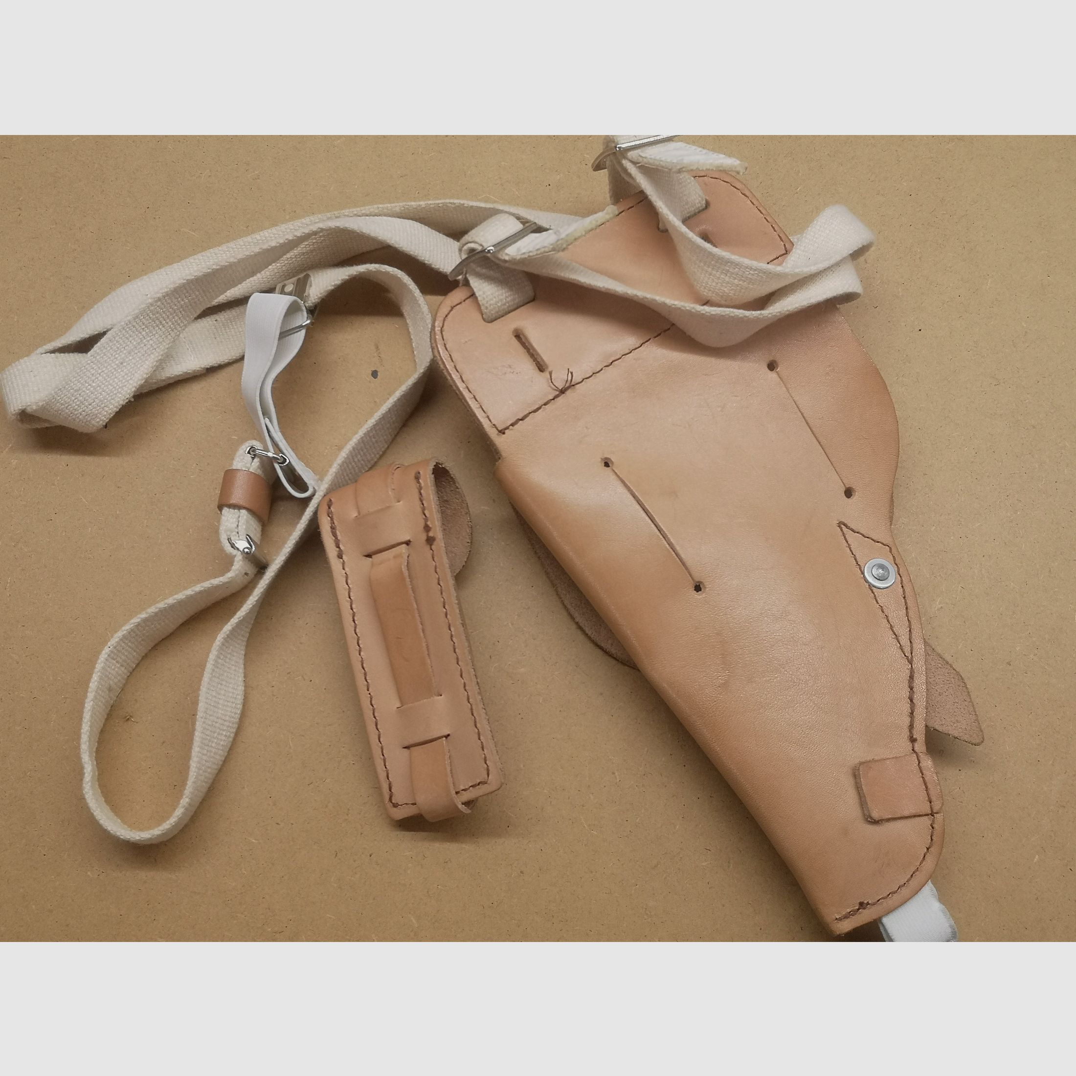 STASI DDR Schulterholster Makarov