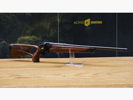 Blaser R8 Success / HK7 Super Finish opaco / Pelle Chesterfield / Sfera d'acciaio con linea dorata / Calibro e lunghezza della canna a scelta / Filettatura M15x1 / MOZZAFIATO