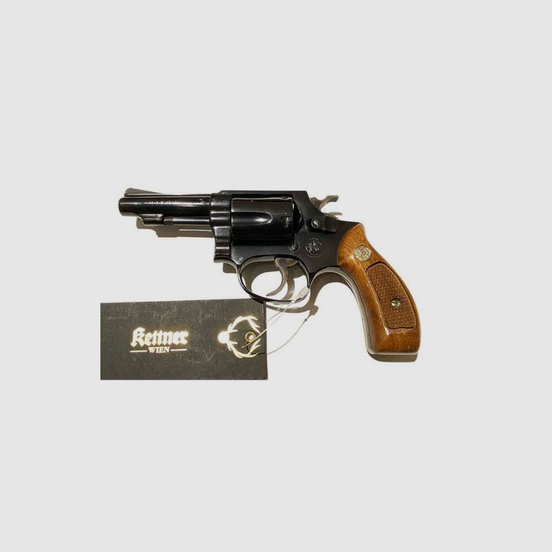 S&W Revolver Mod. 36, Cal. 38 Spec. 4" | Used firearm, image 1 of 4
