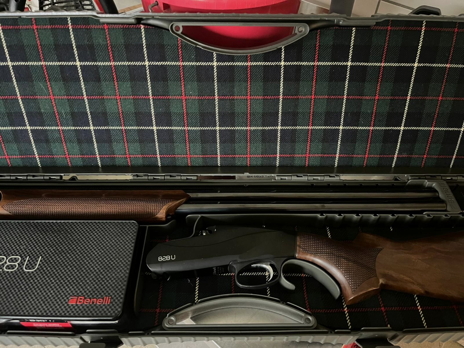 Benelli 828U - 12/76 - 71cm barrel length - 36cm stock length