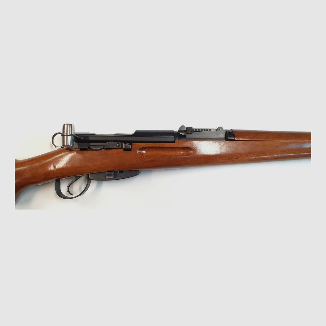 Waffenfabrik Bern Karabinek powtarzalny Szwajcarski Schmidt Rubin K31 Kaliber 7,5x55 Swiss z dopasowanymi numerami i odnowiony