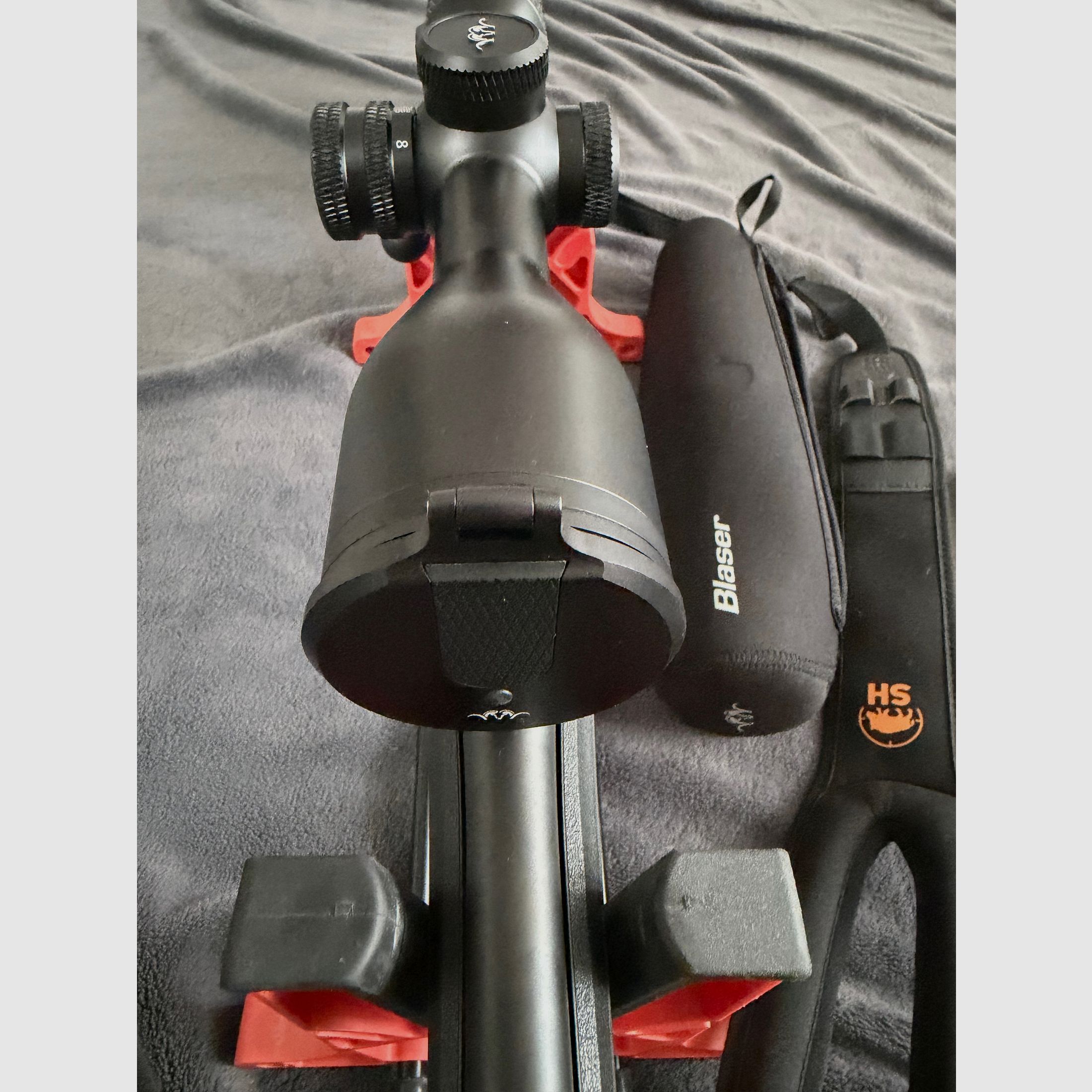 Blaser Zielfernrohr B2 2,5-15x56 iC S mit Schiene und Blaser Sattelmontage