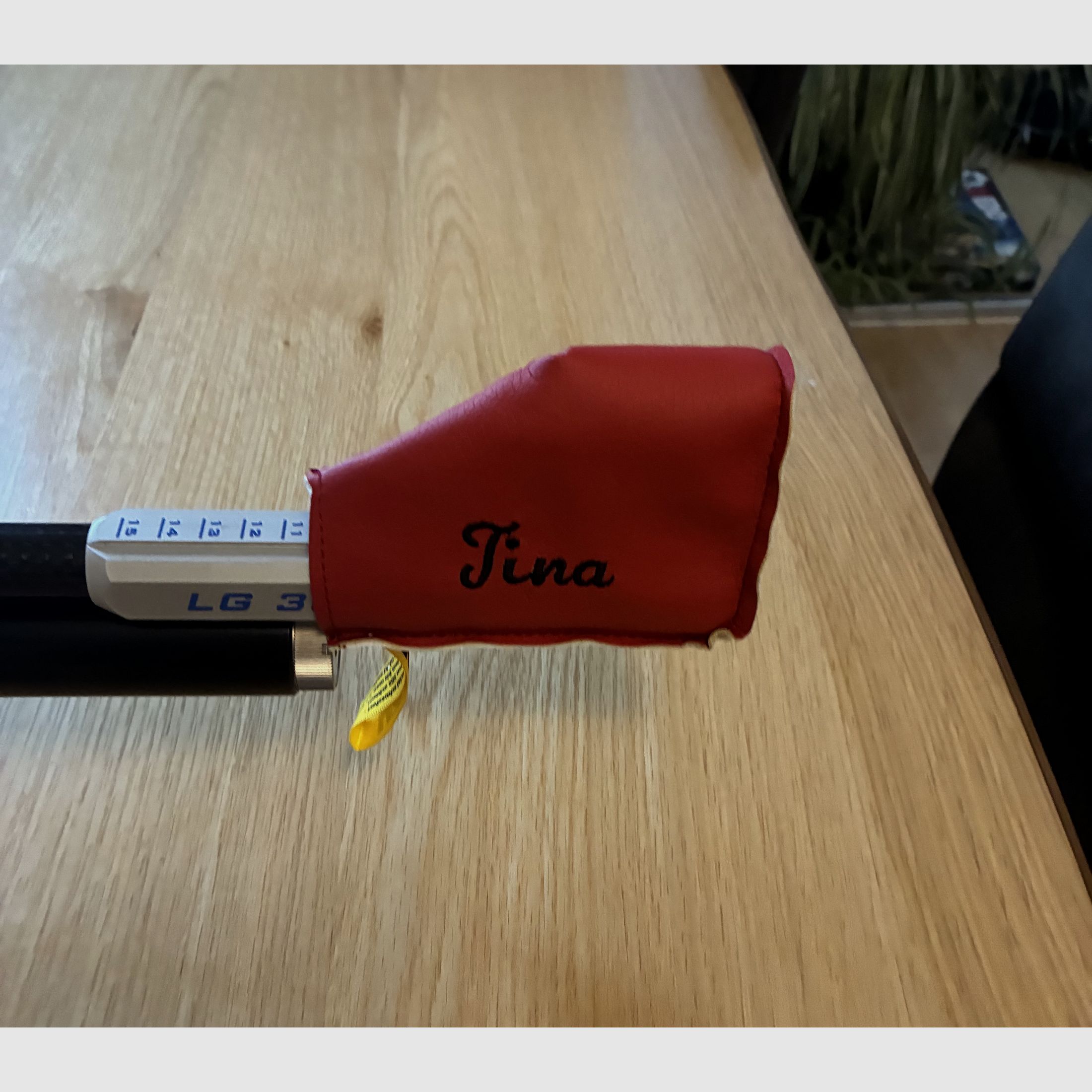 Air rifle LG 300 XT LG300XT wooden stock in top condition late model
