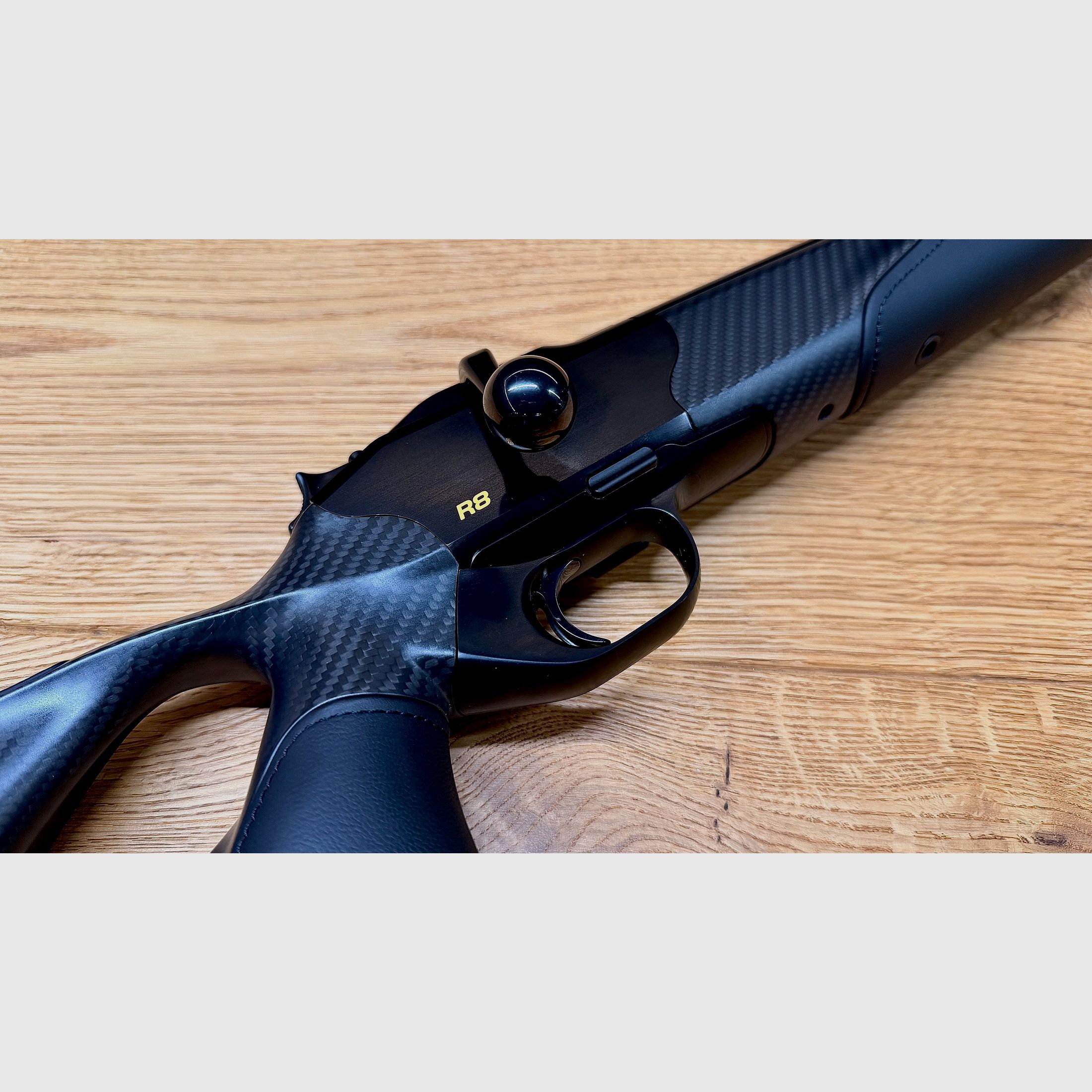 Die robusteste Blaser R8 Ultimate Carbon Leder der Welt! Alles aus DLC-beschichtetem Stahl