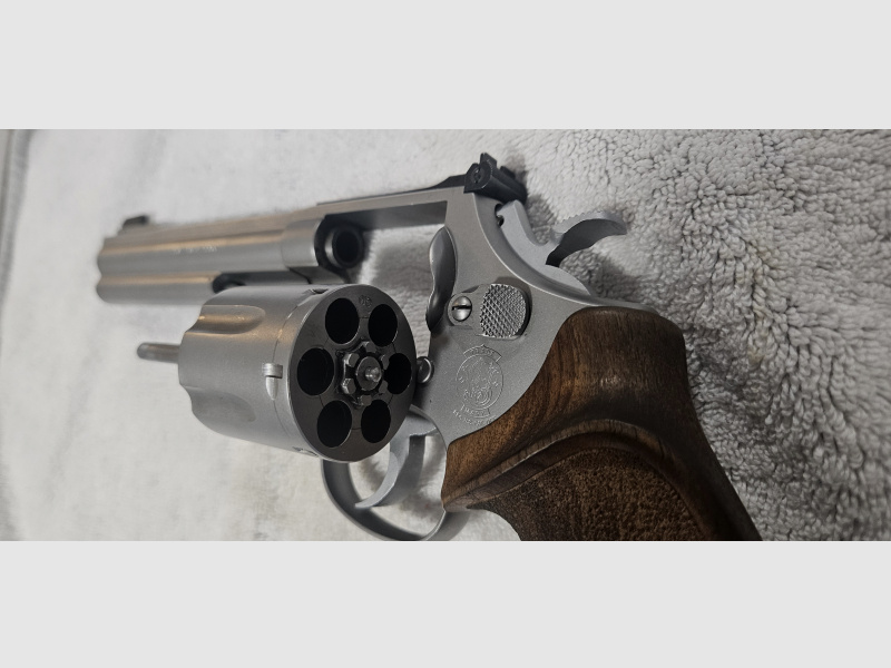 smith and wesson 686-3 target champion .357 magnum