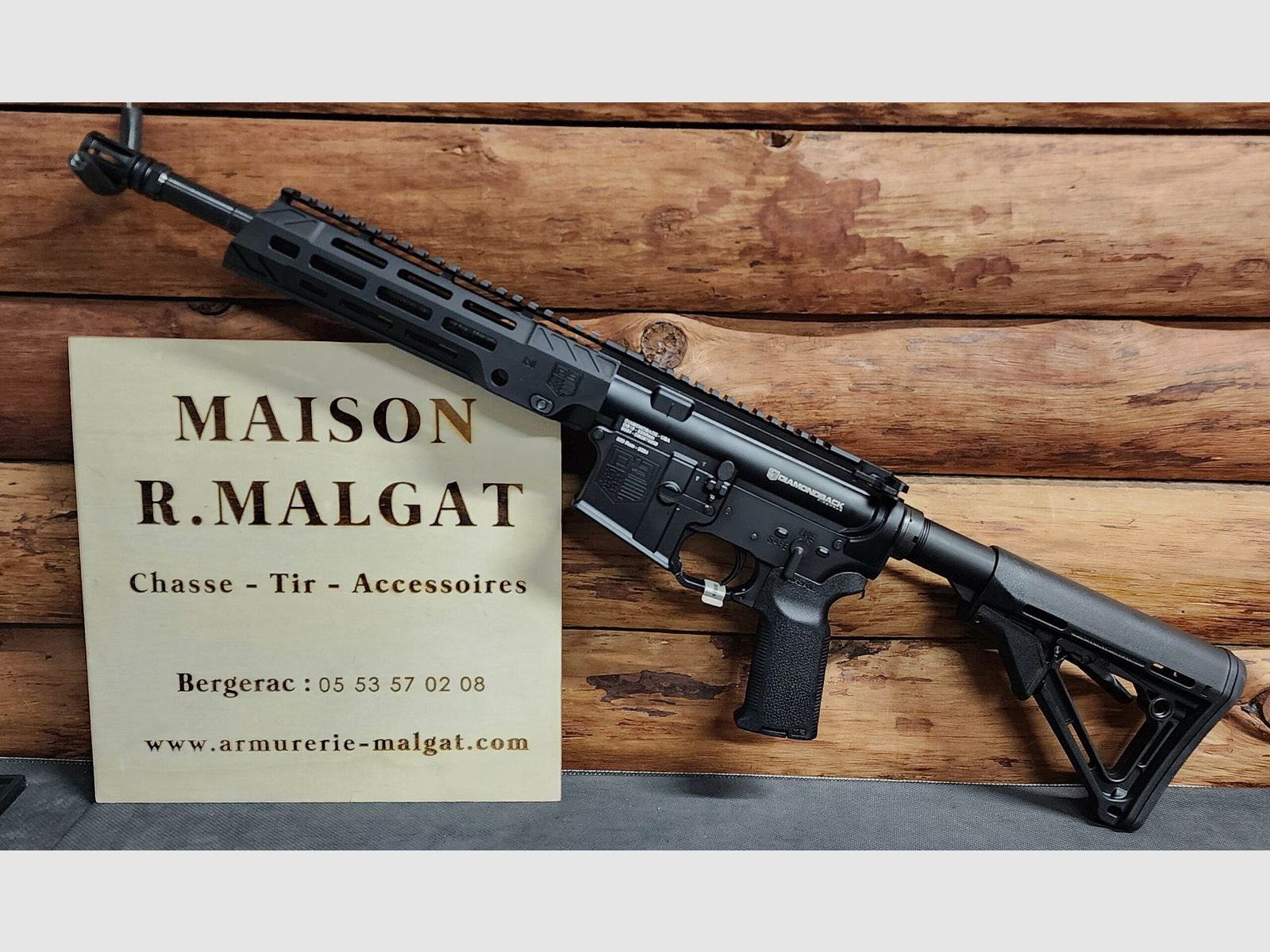 DIAMONDBACK DB15 SBR Schwarz M-LOK 11,5" Kal.223 rem (auf Lager), Bild 2 von 10