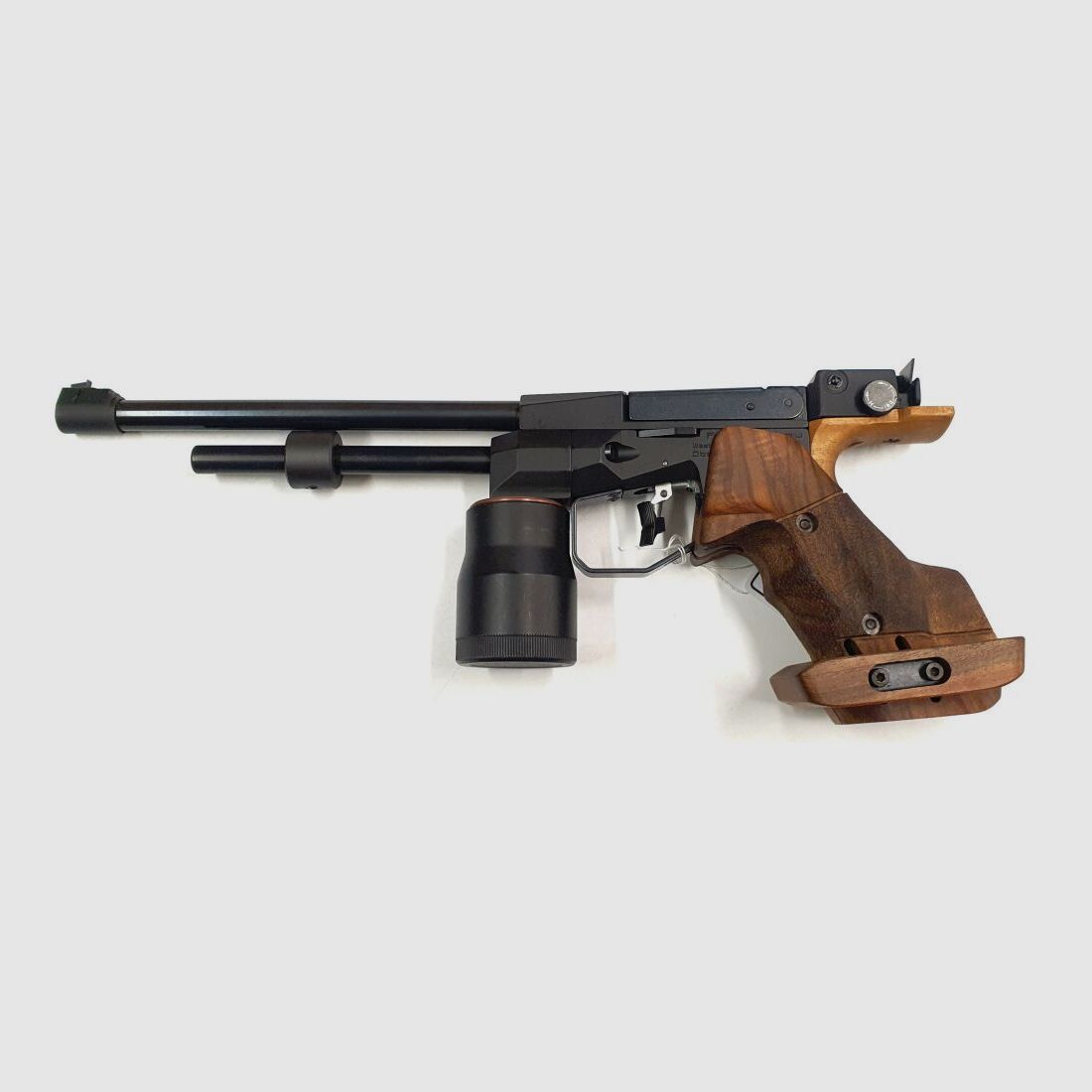 Feinwerkbau CO2 Pistole Mod. C25 Kaliber 4,5mm Diabolo, F im Fünfeck mit Koffer und Zubehör, links
