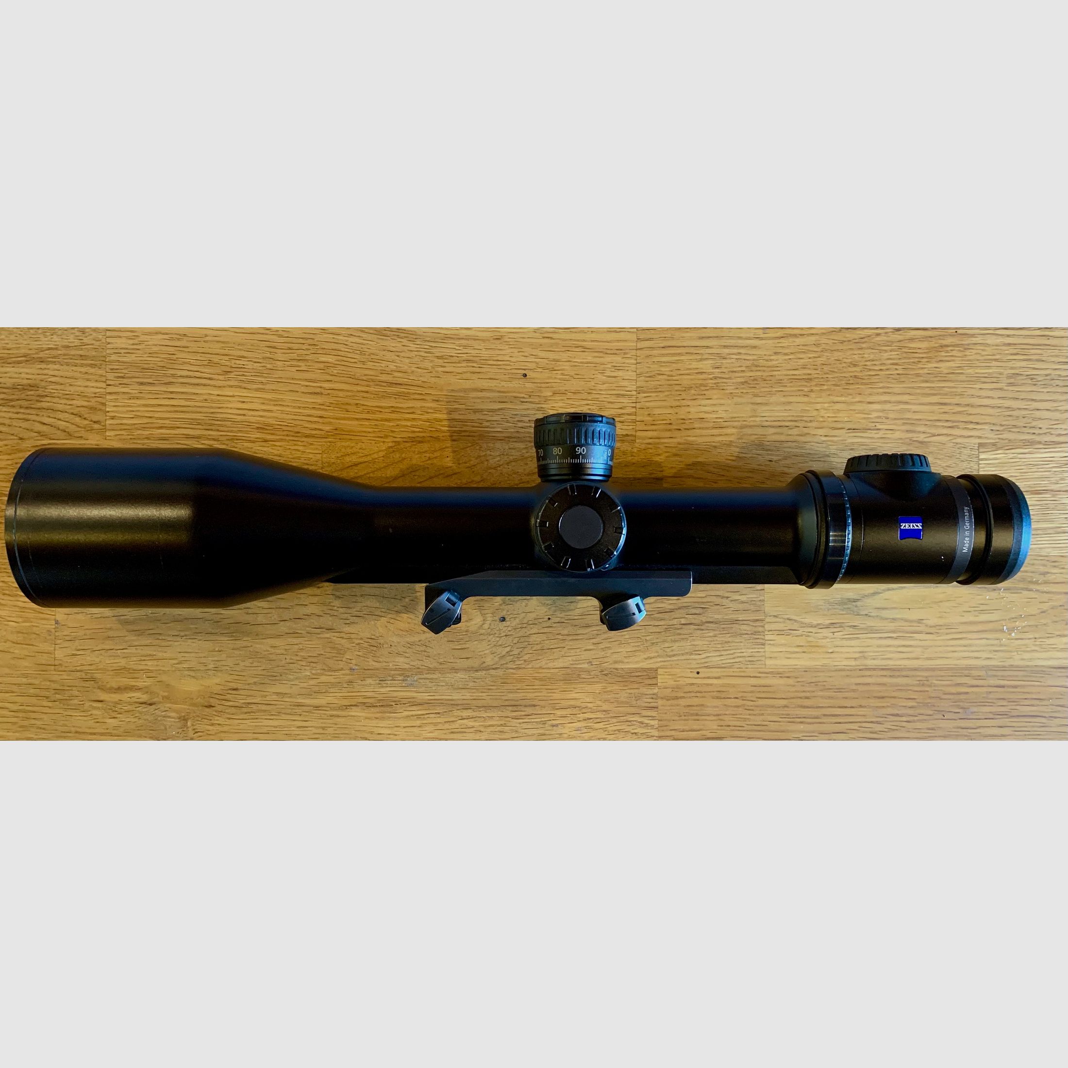 Zeiss V8 4,8-35x60 rail saddle mount for Blaser/Sauer 505