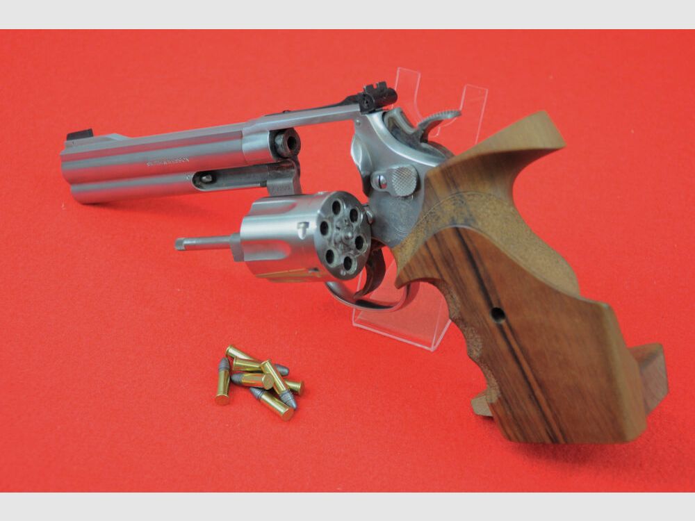 Smith & Wesson Mod. 617-1
