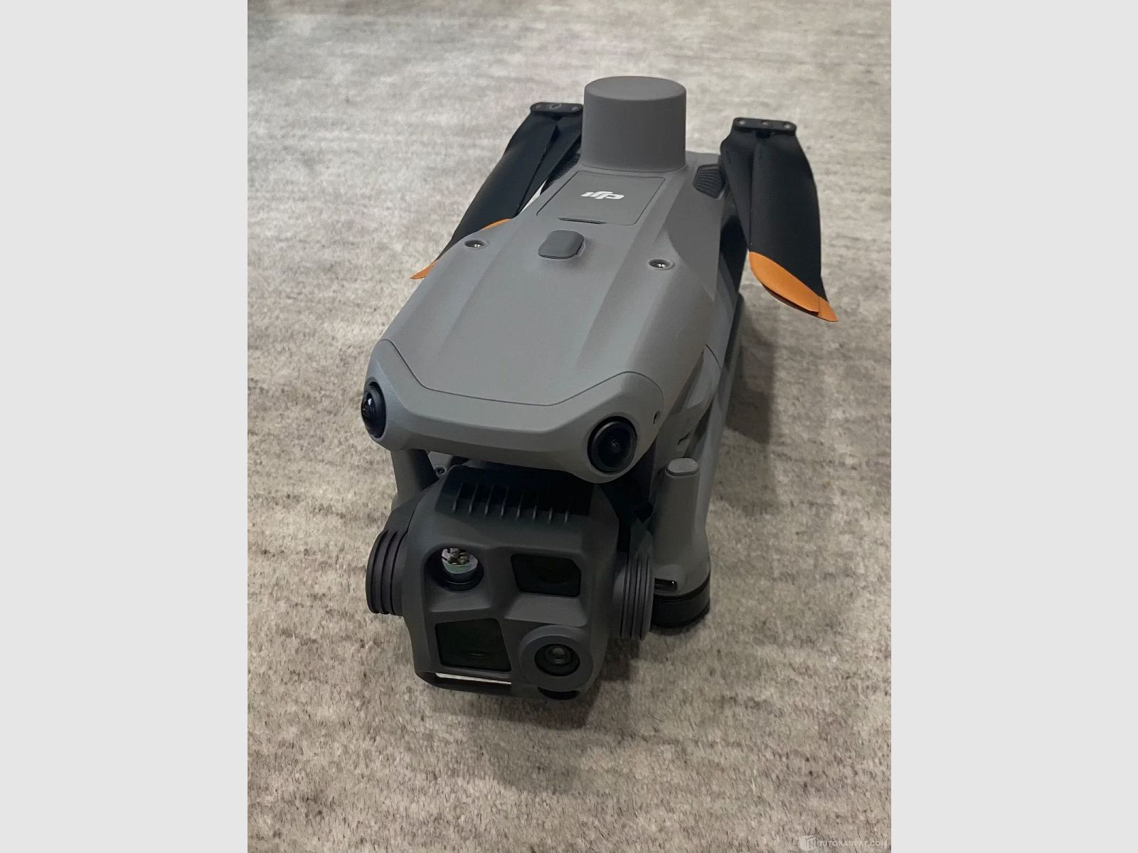 DJI Matrice 4T – dron termowizyjna, ratowanie saren, pełny zestaw w walizce