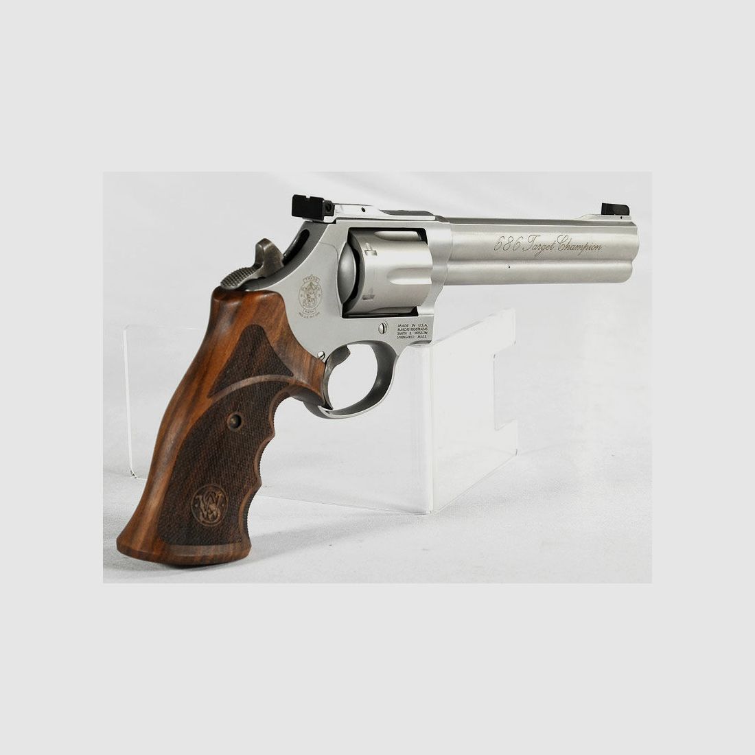 Smith & Wesson 686 Target Champion