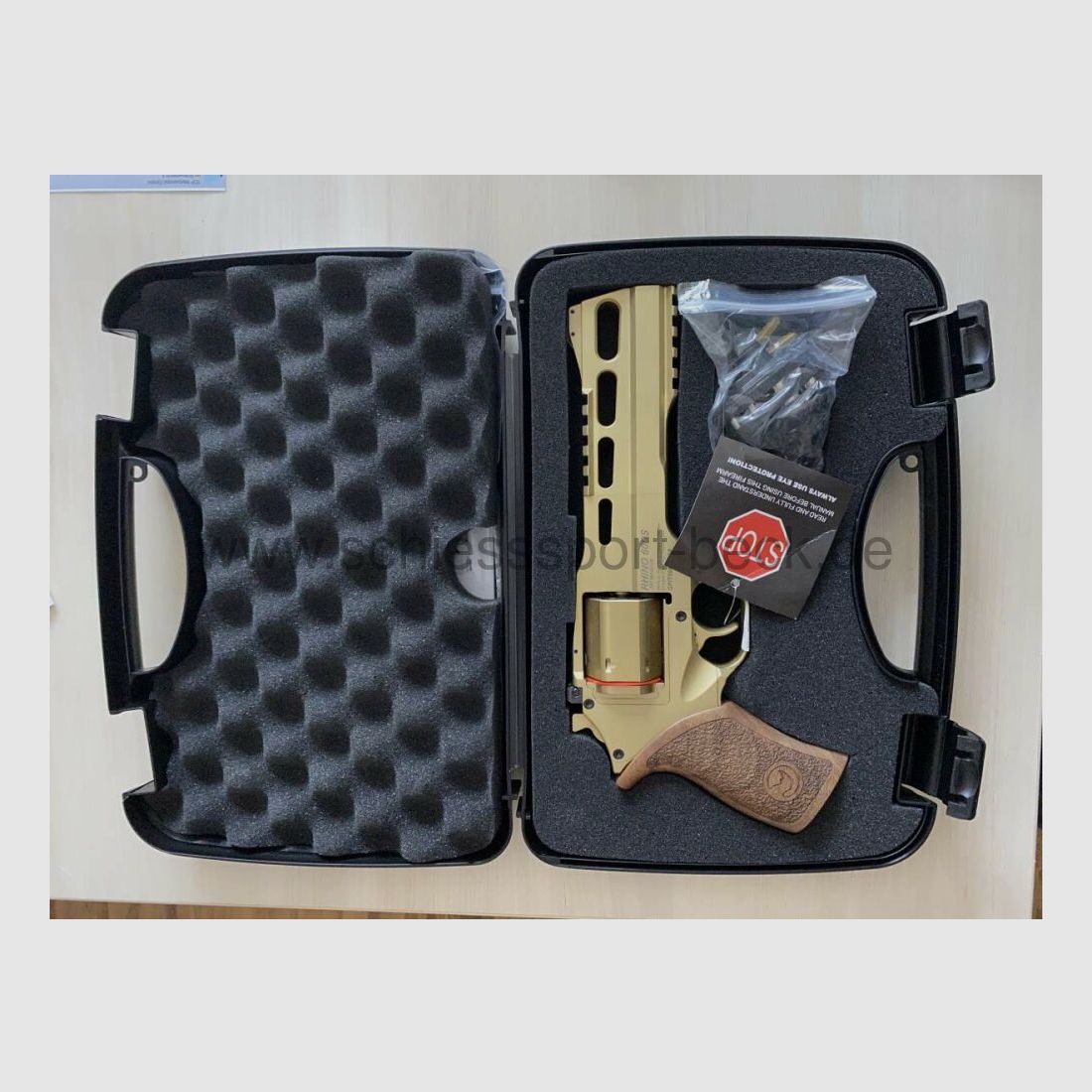 Chiappa Rhino Revolver 60DS (Gold PVD) 357MAG/6"BBL