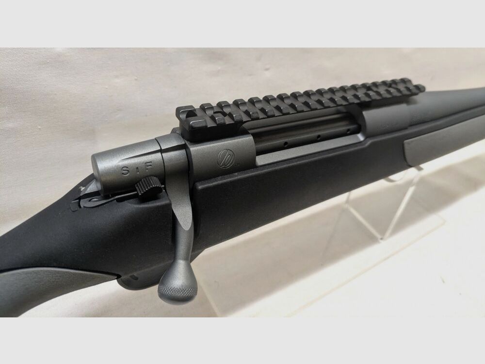 Weatherby Vanguard Synthétique