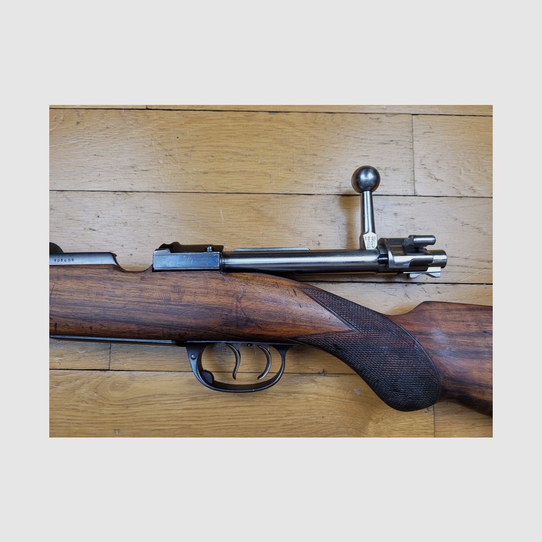 Eccezionale carabina Rival – calibro 10,75 x 68 – Catalogo della Manifattura – eccellente lavorazione Dumoulin – bellissimo calcio con checkering – grilletto Stetcher – meccanica eccellente e veloce – canna splendida – bellissima brunitura – stato perfetto, immagine 27 di 35