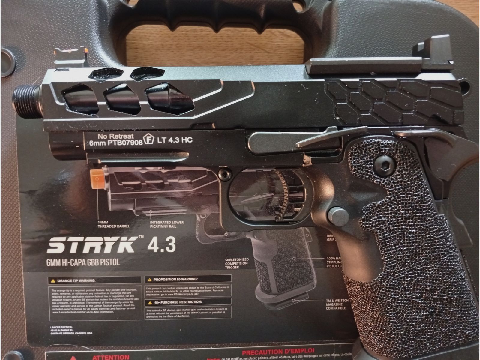 Pistola de aire comprimido Lancer Tactical LTX-7B Stryk 4.3 Hi-Capa GBB, Negra – como nueva