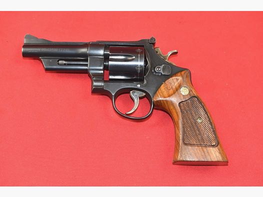 #6800 REWOLWER SMITH & WESSON, PATROLMAN, 28-2, Kal.357 Mag.