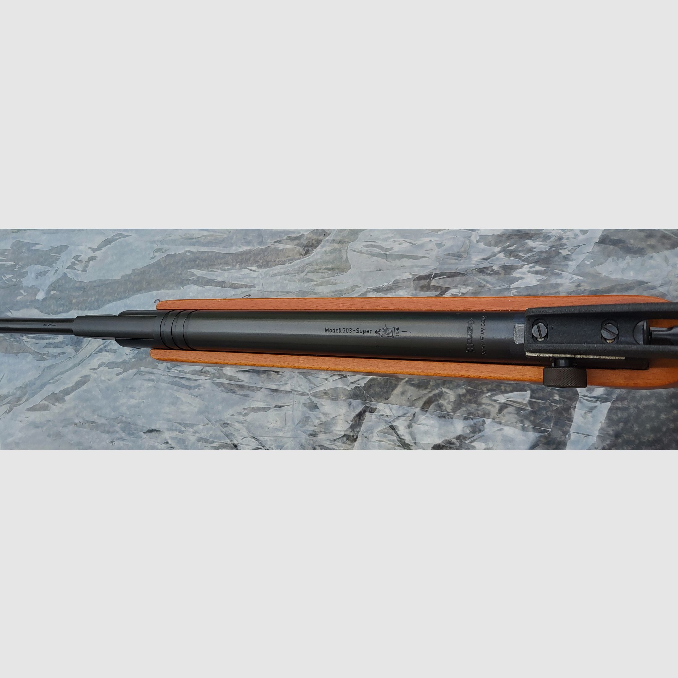 Haenel 303 Super, Knicker GDR